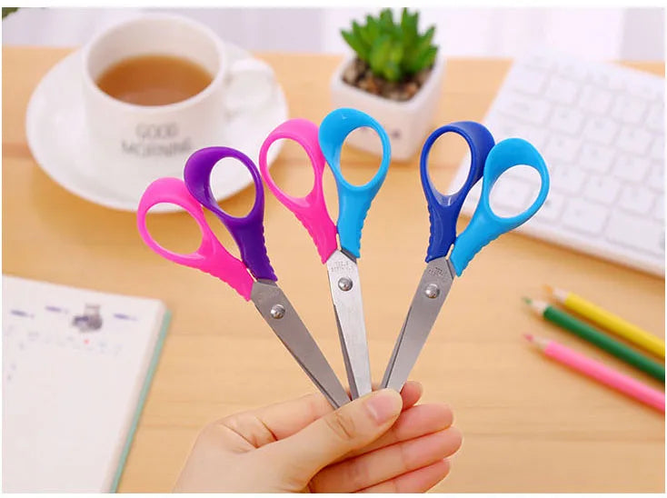 1 Pc Children Cartoon Round Head Safety Scissors  with Plastic DIY Manual Paper-cut Kindergarten Art Designer Stationery