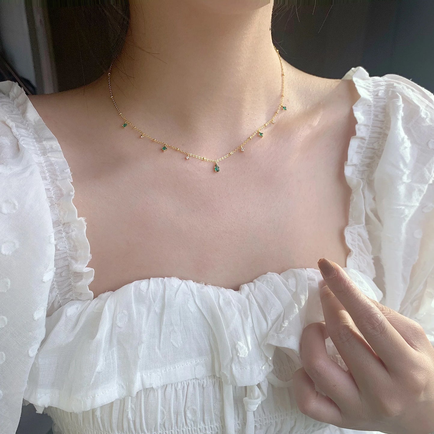Exquisite Green Zircon Clavicle Chain Necklace Choker Necklace for Women Gifts Jewelry Vintage Design Necklace Wholesale