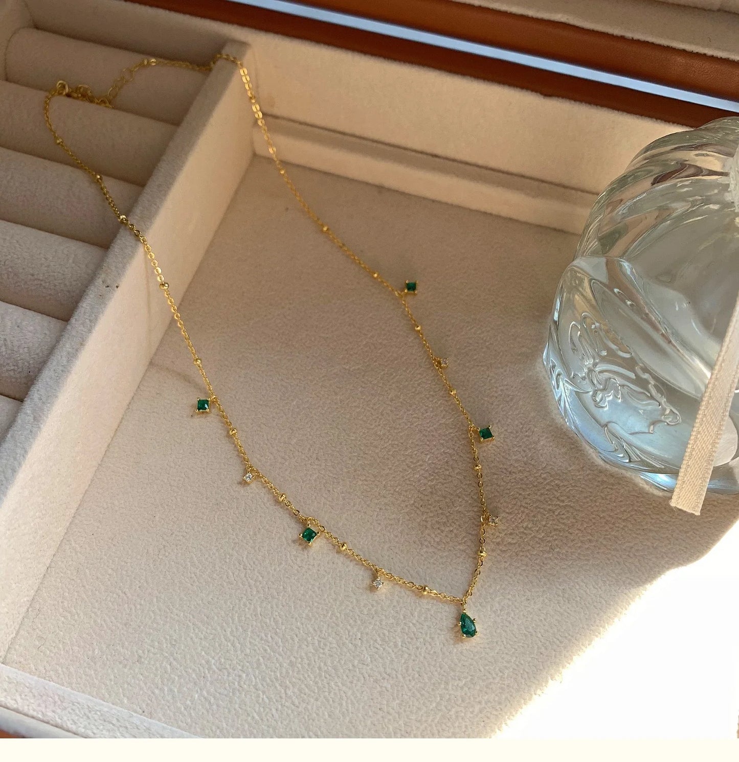 Exquisite Green Zircon Clavicle Chain Necklace Choker Necklace for Women Gifts Jewelry Vintage Design Necklace Wholesale