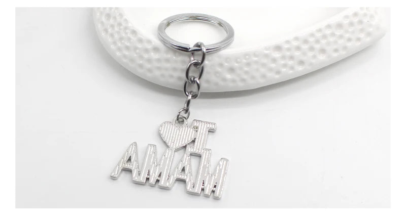 Llavero con letras huecas "Amo a mamá, mamá, papá y papá" para mujeres y hombres, joyería, mochila, llavero, regalos para el Día del Padre y el Día de la Madre.