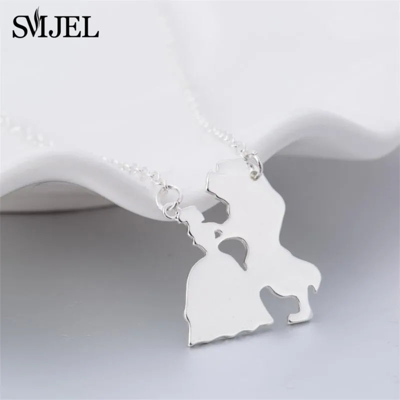 2025 New Movie Jewelry Beauty and the Beast Necklace for Women Prince Princess Pendant Necklaces Lover Accessories Gifts