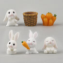 4pcs/Set Lovely Squirrel Family Model Cartoon Animal Figurine Dollhouse Cake Home Decor Kid Miniature Garden Decoration Playset