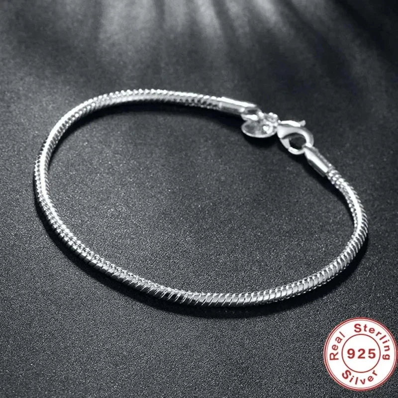 Pulsera de plata de ley 925 con dijes de hueso de serpiente, original, hecha a mano y de lujo para mujer. 