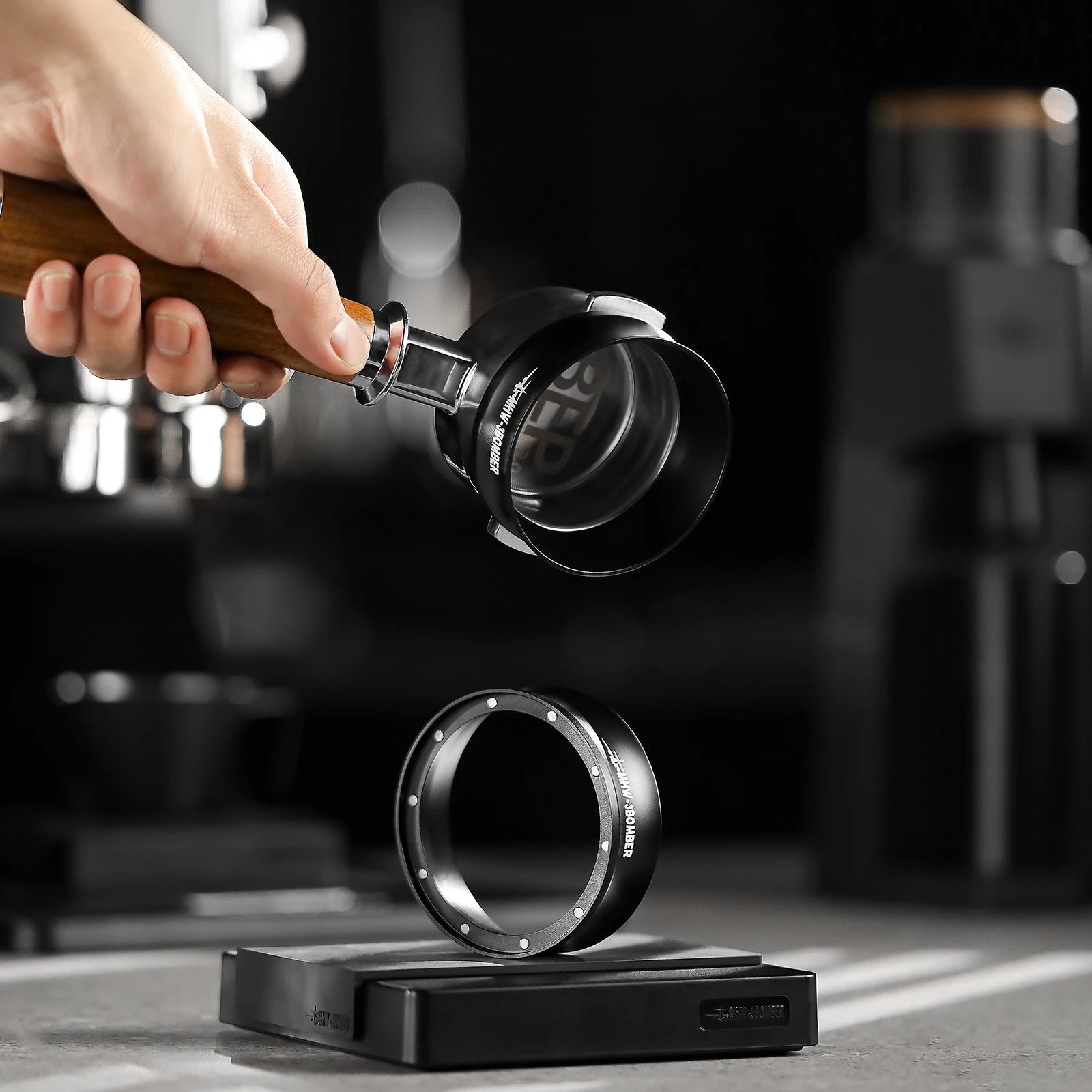 MHW-3BOMBER Funil Dosagem Magnética, Espresso Dosing Ring, Fit 58mm Portafilter, Chic Casa Barista Acessórios, 10 Ímãs
