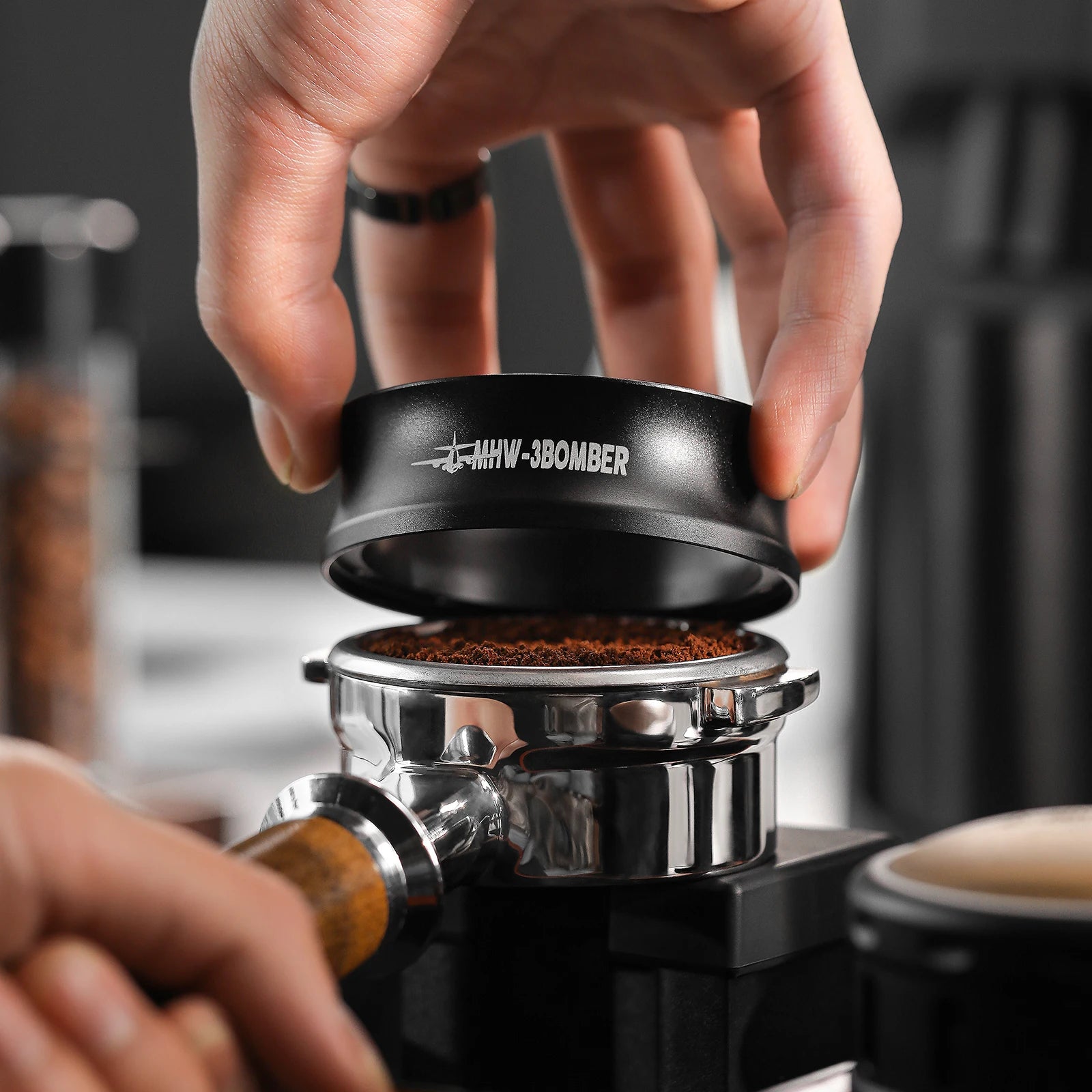 MHW-3BOMBER Funil Dosagem Magnética, Espresso Dosing Ring, Fit 58mm Portafilter, Chic Casa Barista Acessórios, 10 Ímãs