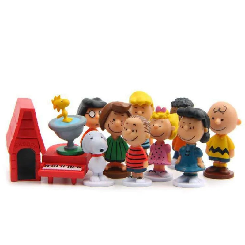 Miniatura Action Figure Brinquedos Modelo, Amendoim Japonês Dos Desenhos Animados, Snoopy, Sally, Woodstock, Pessoas Bolo, Adereços De Coleção Quente