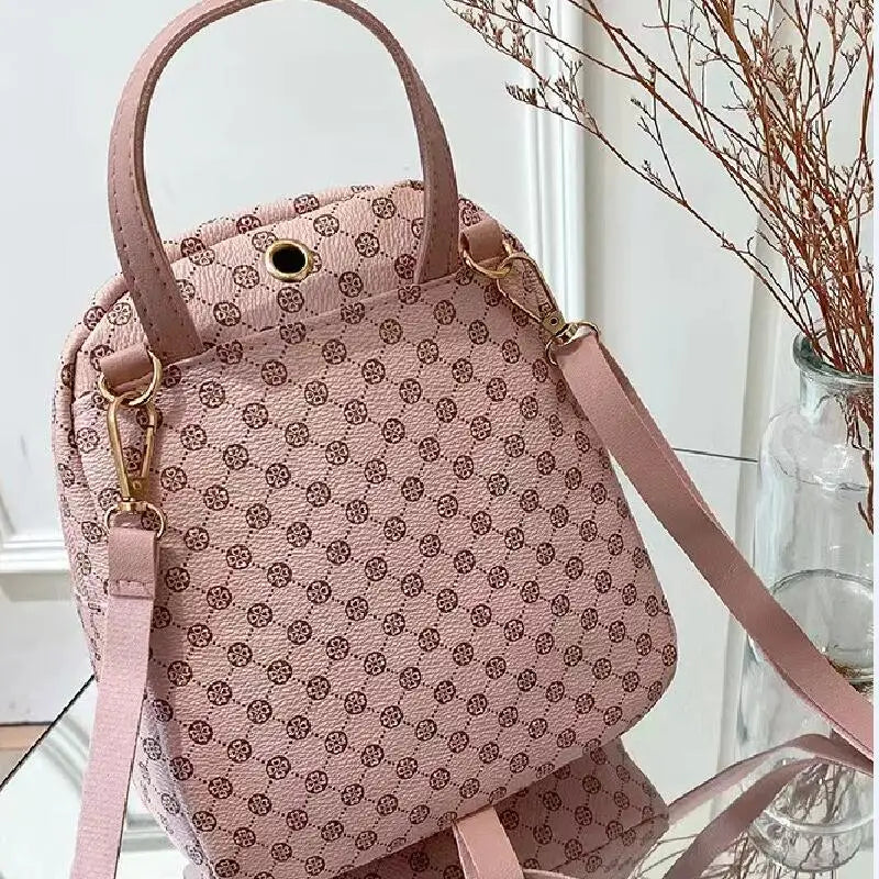 Mochila de moda y fácil combinación 