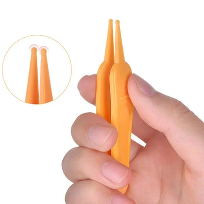 Nariz e umbigo do bebê pinça de limpeza, cuidados seguros, grampo redondo cabeça, nariz de ouvido infantil, limpador nasal clip, pinças limpas ferramentas, crianças, 1pc