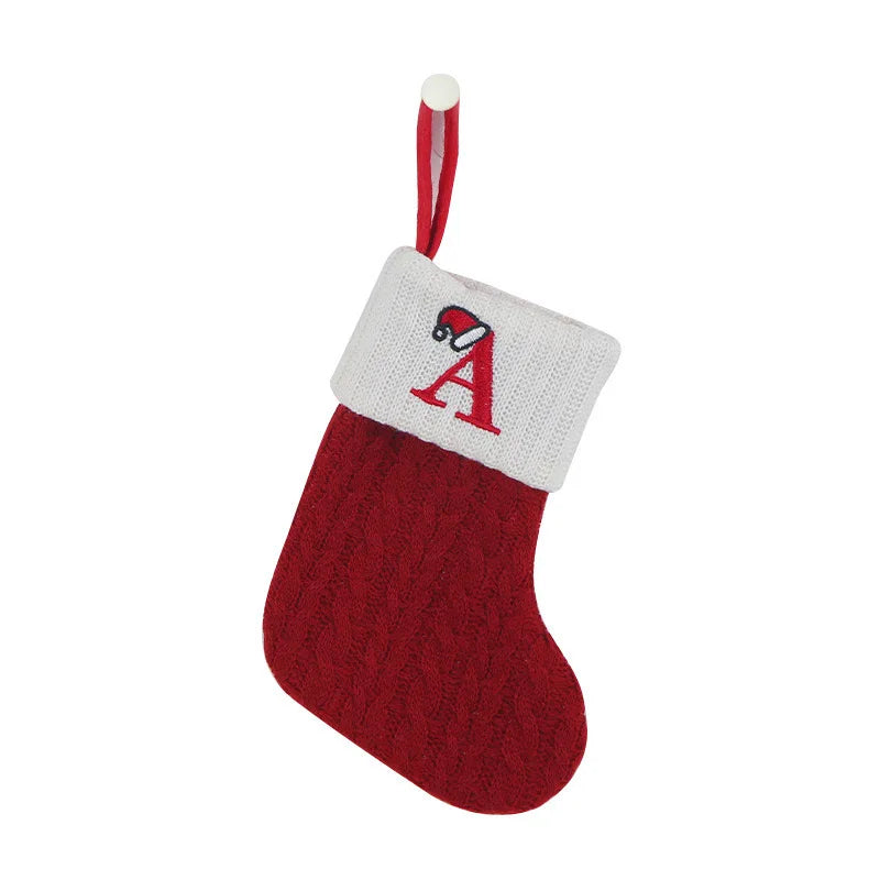 Calcetines navideños tejidos con el alfabeto, adornos para el árbol, decoración del hogar, Navidad, Año Nuevo, regalo de Navidad, 2025, 2024 
