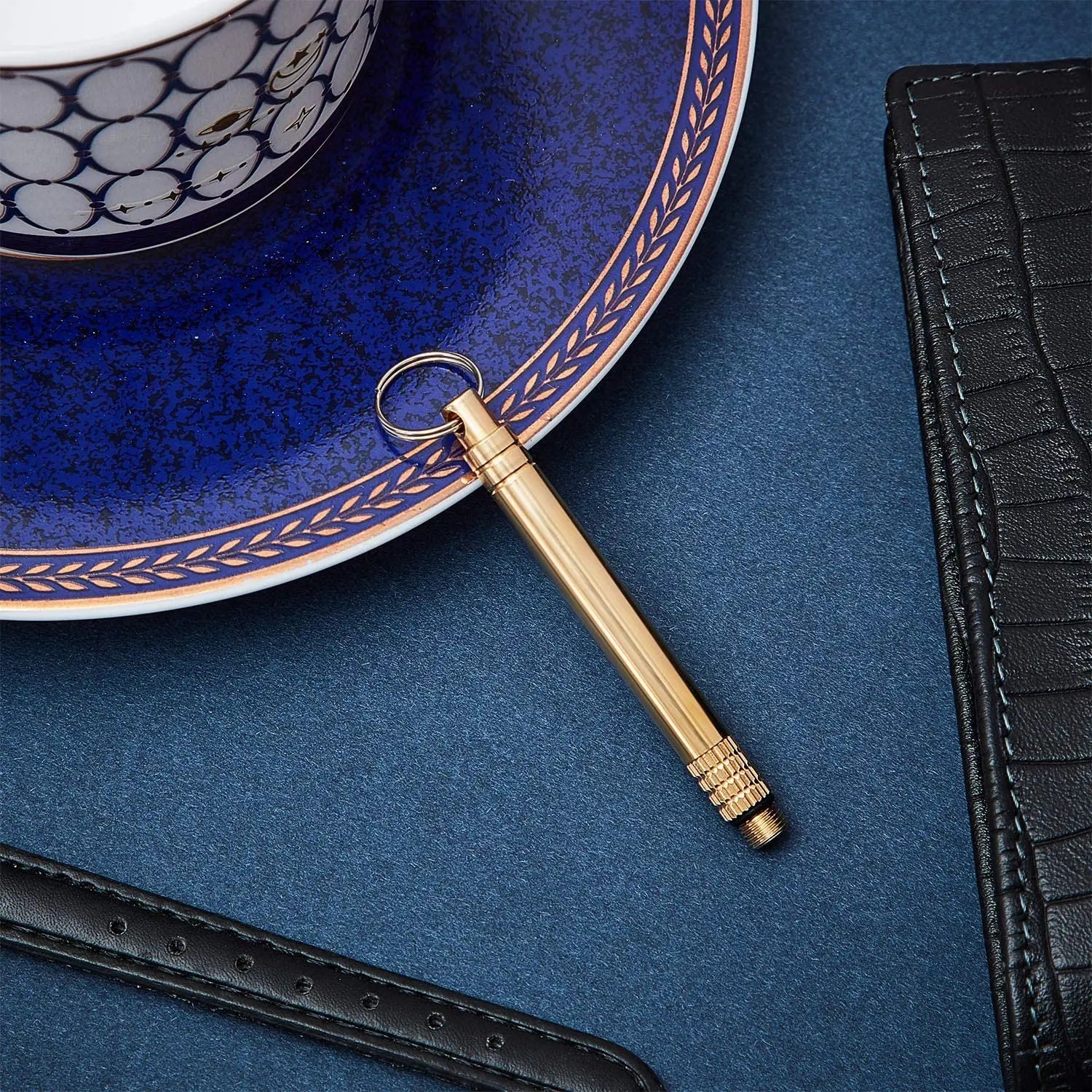 Portable Titanium Toothpicks Brass Pocket Keychain Metal Toothpick Holder for Outdoor Picnic Camping Accessories 