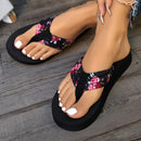 Fashion Floral Flat Flip Flops Women 2025 Summer Non Slip Lightweight Sandals Woman Comfortable Outdoor Beach Slippers Plus Size