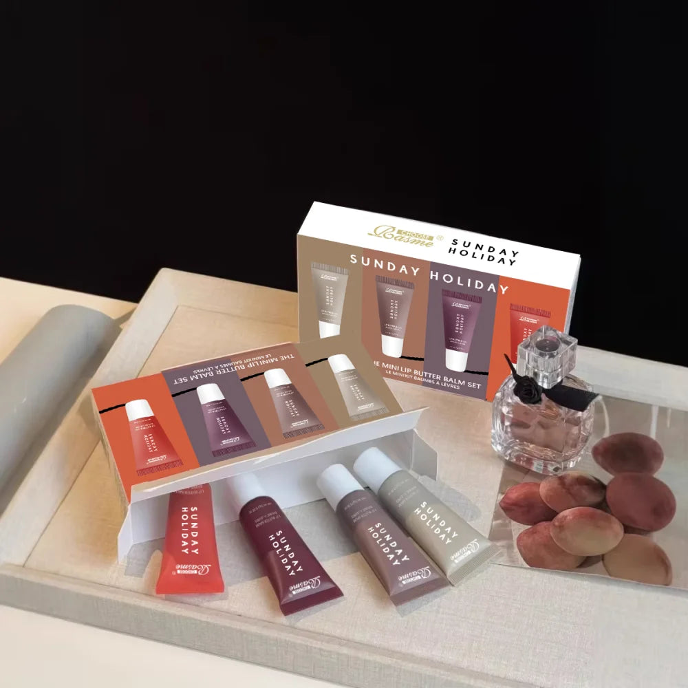 4-piece Lip Gloss Set Complete, Exquisite, Practical, Comfortable, Moisturizing, Natural, Portable Makeup Set
