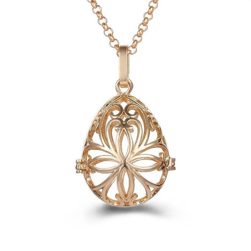 New Aroma Water Droplets Cage Lockets Necklace Heart Shaped Zircon Essential Oil Diffuser Set Combination Woman Pendant Jewelry
