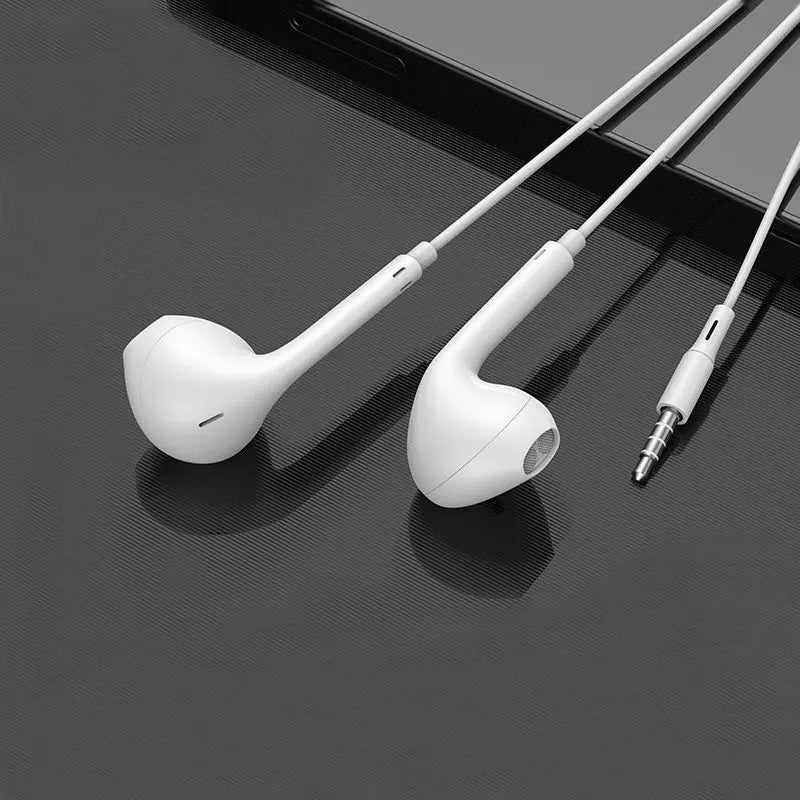 3.5mm In-Ear Earphone Wired with Microphone Earbuds White And Black Headphone Earphones for MP3 MP4 Samsung Huawei Xiaomi Phones