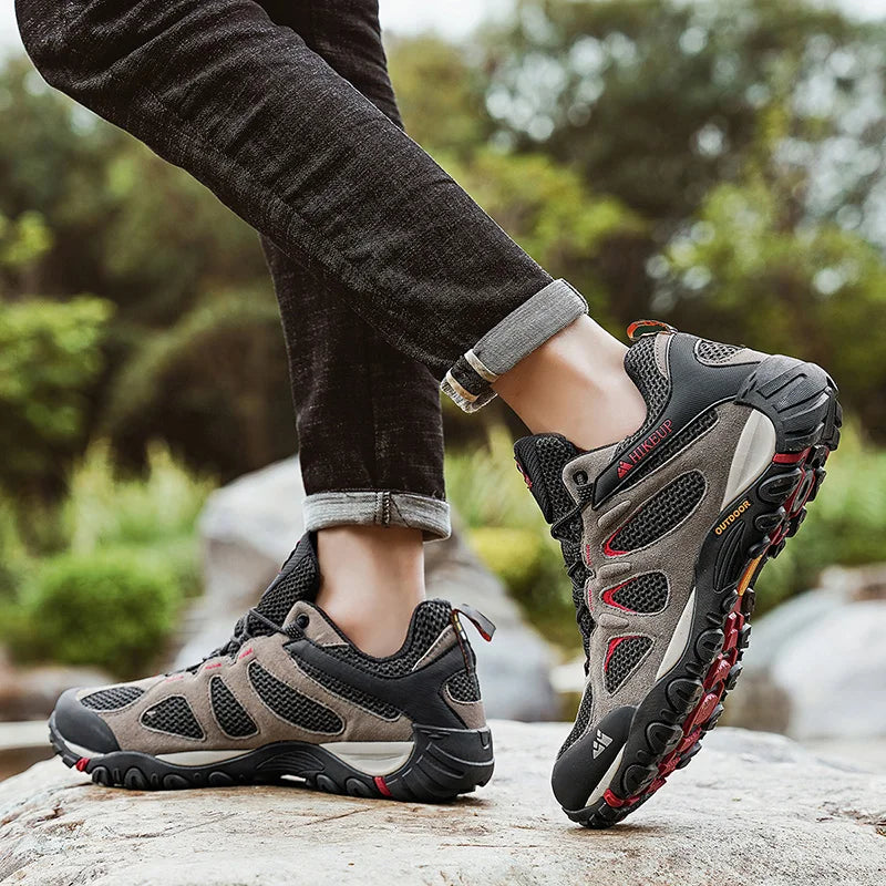 HIKEUP Men Shoes Breathable Splashproof Outdoor Hiking Shoes Mountain Climbing Sport Men Hunting Trekking Sneaker