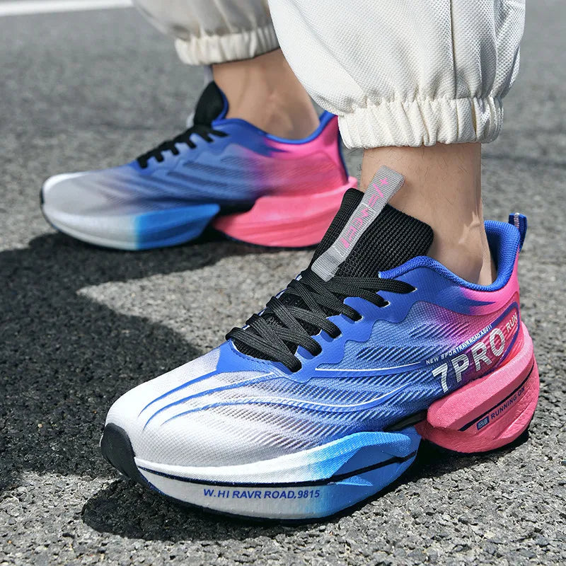 Men's Running Shoes Breathable Comfortable Outdoor Sports Shoes Fashionable Thick Soled Casual Tennis Shoes for Men