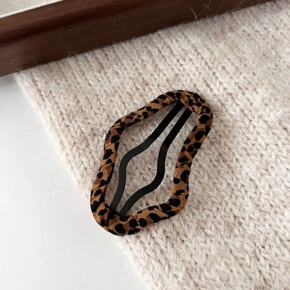Cute Hollow Leopard Print Hair Clip Cloth Alloy Star Hairpin Metal BB Clip Travel