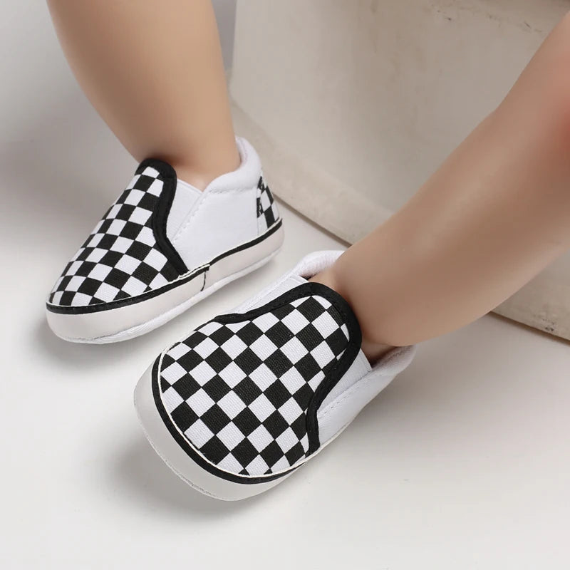 Newborn Baby Canvas Shoes Anti-slip Soft Baby Boy Girl Sneakers Casual Multi-Color Toddler First Walkers Crib Shoes