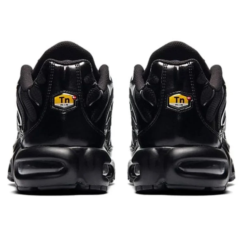 Zapatillas Nike Air Max Plus TN para correr, clásicas, negras triples, para exteriores, para correr, caminar, deportivas, para mujer y hombre.