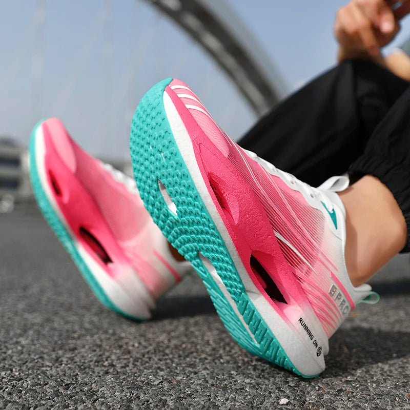 2025 New Men's Sneakers Thick Bottom Cushioning Running Shoes Athletic Training Carbon Plate Jogging Shoes Women's Tennis Shoes