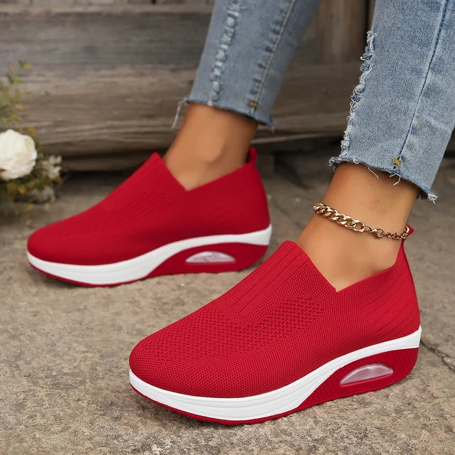 Zapatillas de deporte de malla transpirable para mujer, zapatos con cordones, suela suave, antideslizantes, informales, de moda de verano 