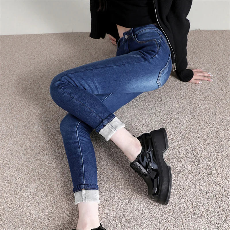 Women's Thermal Jeans Winter Snow Warm Plush Stretch Jeans Lady Skinny Thick Fleece Denim Long Pants Retro Blue Pencil Trousers