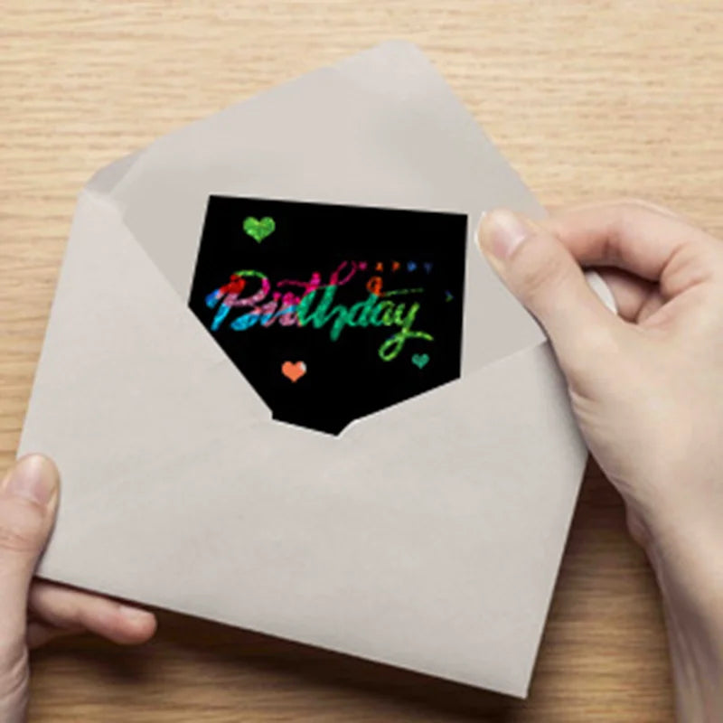 100 piezas de papel para raspar en caja con papel para raspar colorido pintado a mano, el más vendido de Amazon