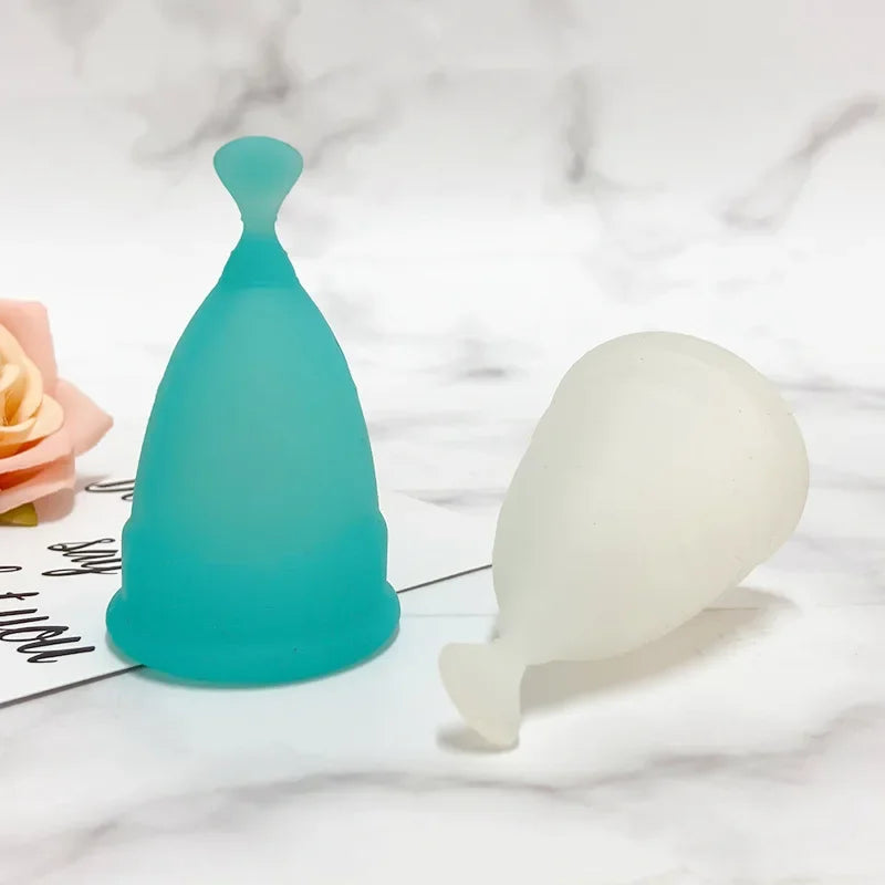 Menstrual Cup for Women Portable Menstrual Sports and Side Leakage Prevention Silicone Monthly Cups