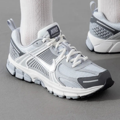 Zapatillas Nike VOMERO 5 (GS) para mujer, informales, cómodas y a la moda, para correr, para niños grandes, HF6998-002
