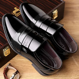 Luxury Men's Leather Shoes Retro Carved Lace-up Brogue Oxford Wedding Men Dress Shoes Male Formal Business Gentleman Office Shoes