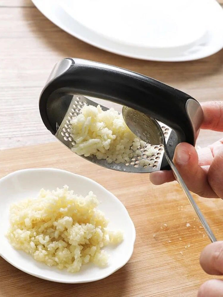 Prensa de ajo de acero inoxidable, picadora manual, herramientas curvas para picar frutas y verduras, utensilios de cocina