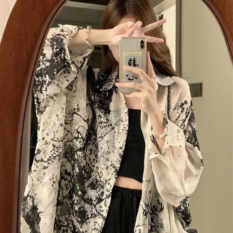 Plus Size Chubby MM Ink Printed Chiffon Sunscreen Shirt 300 Pounds Summer Retro Loose Long Sleeved Top Jacket for Women