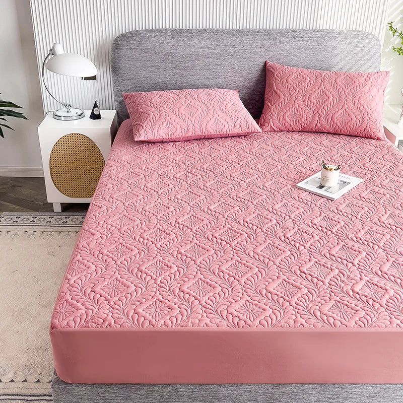 Waterproof Mattress Protector Thicken Fitted Bed Sheet Breathable & Noiseless Mattress Pad for Twin/Double/Queen/King Size Beds