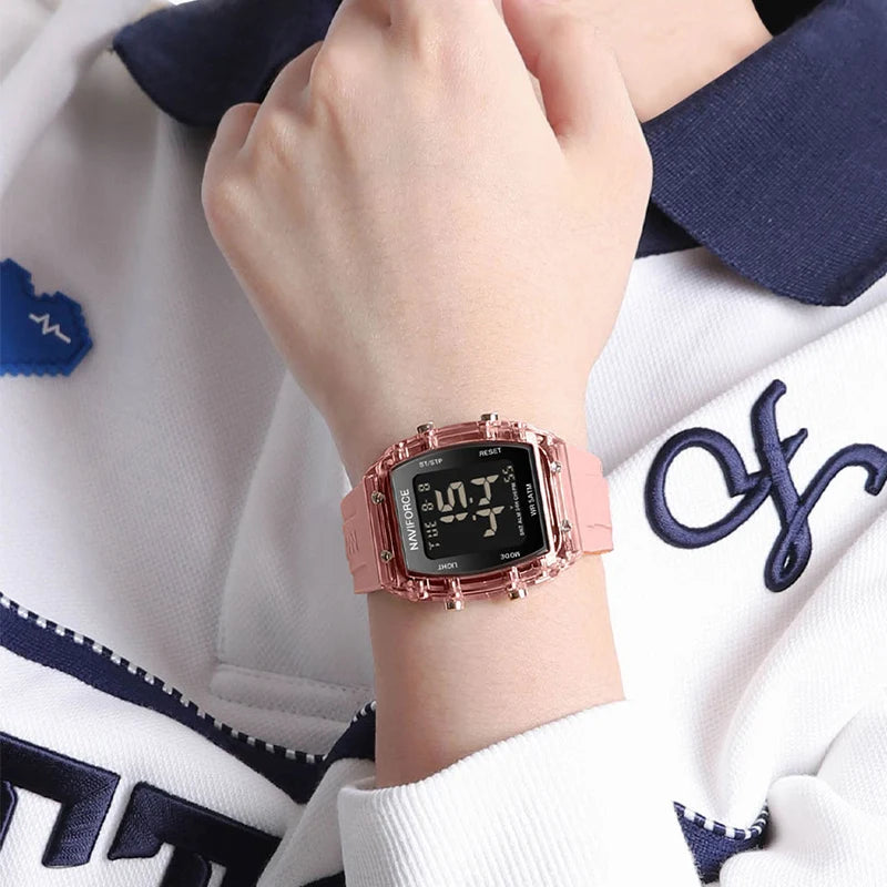 Relojes NAVIFORCE para mujer, con movimiento digital LCD, reloj de moda para mujer, resistente al agua hasta 50 m, correa de silicona, relojes de pulsera deportivos electrónicos.