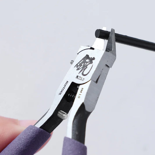 Alicates de 4,7 pulgadas para modelismo Gundam ultrafinos de un solo filo, herramientas para principiantes para reparar y arreglar modelos de plástico.