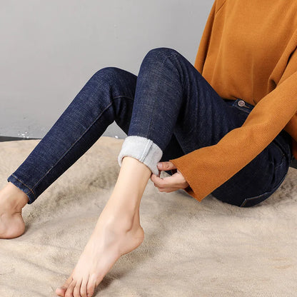 2023 Mujeres Jeans Térmicos Invierno Nieve Cálido Felpa Elástico Jeans Señora Skinny Espesar Polar Denim Pantalones Largos Retro Lápiz Pantalones