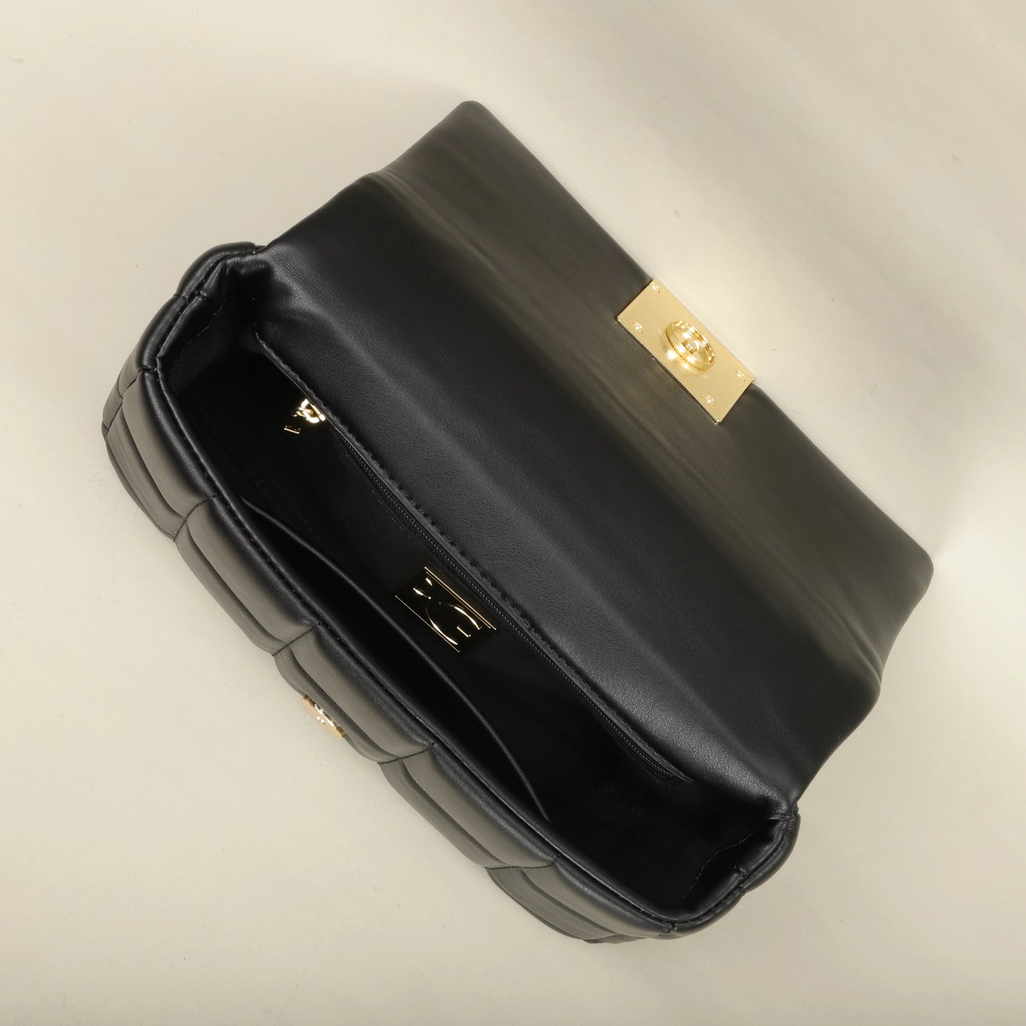 PG PATSY GARIS Luxury Brand Design Bright Ladies Crossbody Bag 2024 New Leather Refined Elegant Ladies Commuter Banquet Bag