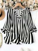 Plus Size Woman Fashion Spring Plaid T-shirt V-neck Jumper Light Breathable Tops European and American Style Beach Travel Clothe