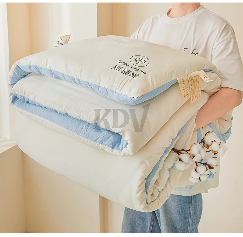 100% Cotton Filled Super Soft Autumn Winter Quilt Lightweight Fluffy Warm Duvets Core Grade A Comfort Quilted Double Comforter