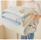 100% Cotton Filled Super Soft Autumn Winter Quilt Lightweight Fluffy Warm Duvets Core Grade A Comfort Quilted Double Comforter
