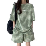Camiseta e shorts de tintura de gravata de 2 peças para mulheres, manga curta solta, perna larga, roupa esportiva para estudantes, terno da moda coreana