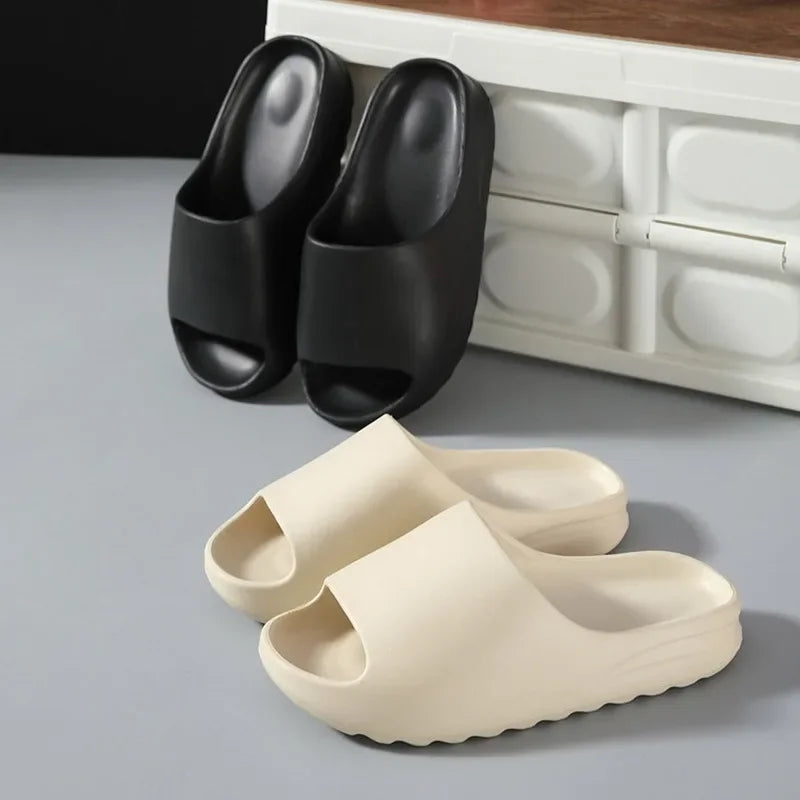 Zapatillas de moda para mujer, planas, ligeras, de EVA, para el baño, cómodas, para parejas, para interiores y ducha.