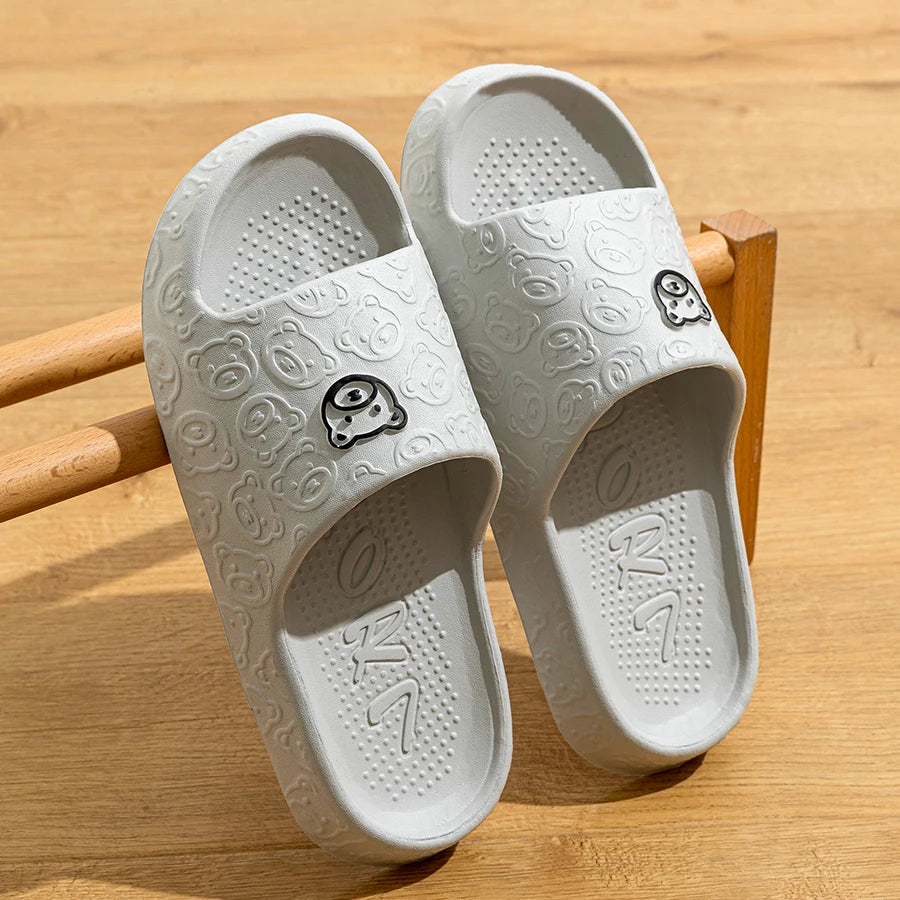 Summer Children Slippers Indoor Cute Bear Print Anti-Slip Soft Sole Exquisite Parent-Child Shoes Home Comfy Leisure Shoes