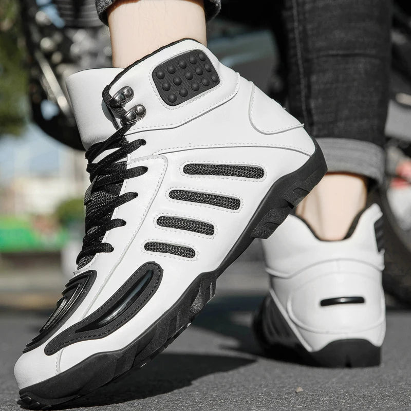 Men's Leather Upper Mountain Racing Locomotive Shoes Cool Off-Road Motorcycle Boots with Low-Cut Protection and Anti-Collision