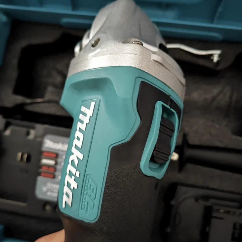 Amoladora angular eléctrica Makita DGA404 de 18 V y 125 mm, sin escobillas, de litio, recargable, de alta potencia.