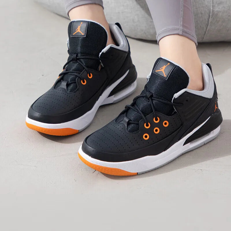 Nike basketball shoes women's shoes 2025 new JORDAN MAX AURA 5 cushioned cushioned light casual shoes DZ4352-008