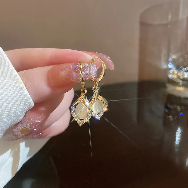 Pendientes de ojo de gato para mujer, ojo de ángel, accesorios de joyería para regalo, temperamento de alta gama, moda, lujo 