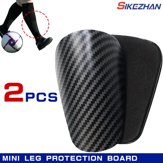 Protege tus espinillas durante el entrenamiento de fútbol con mini espinilleras: diseño ligero y cómodo para un máximo rendimiento.