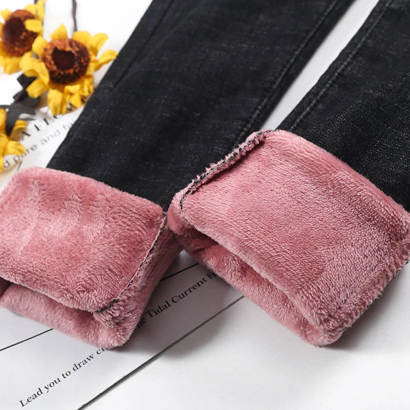 2023 Mujeres Jeans Térmicos Invierno Nieve Cálido Felpa Elástico Jeans Señora Skinny Espesar Polar Denim Pantalones Largos Retro Lápiz Pantalones