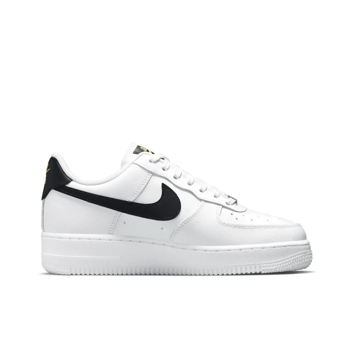 Shorts Nike Air Force 1 07 de cuero neutro estilo retro de caña baja